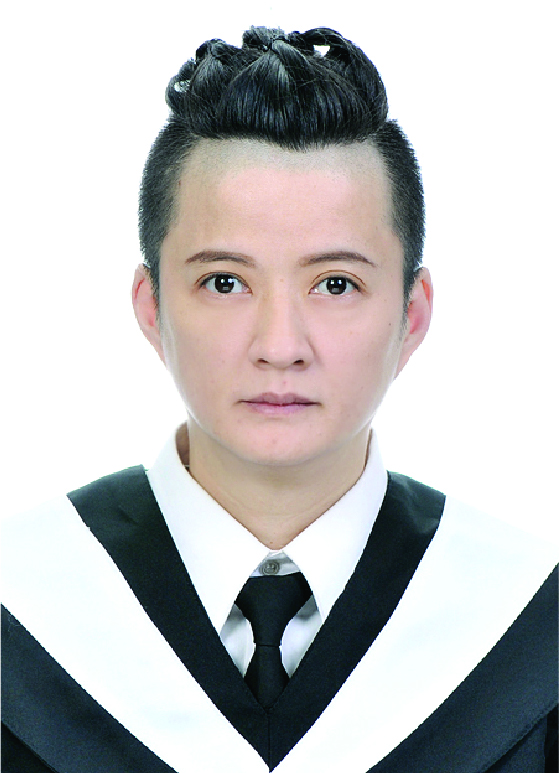 李佳玲